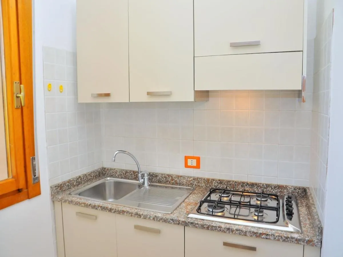 Appartamento Modern Flat With Terrace For 4 Guests - Beahost Bibione Italia