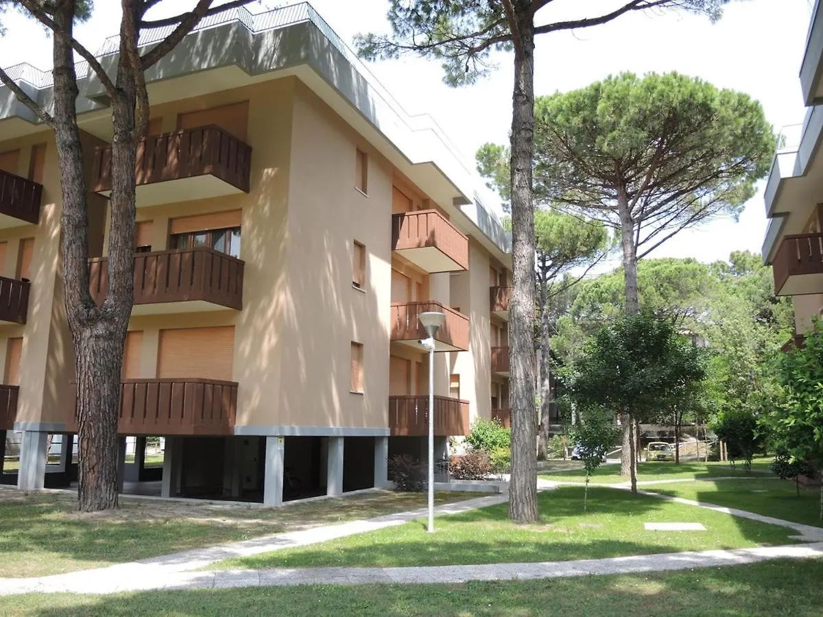 Appartamento Modern Flat With Terrace For 4 Guests - Beahost Bibione Italia